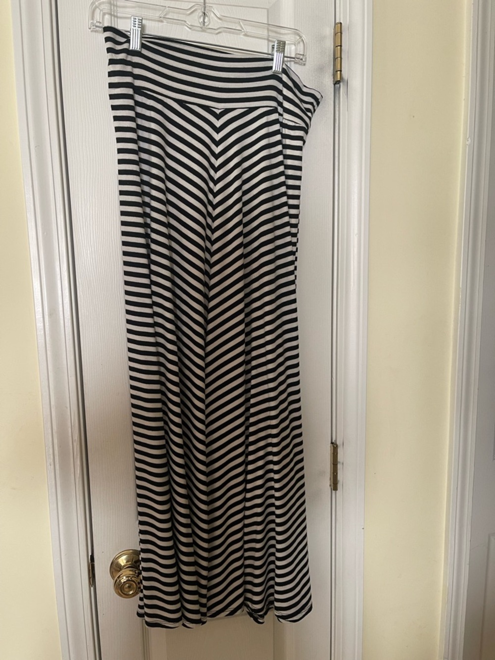 Ladies skirt